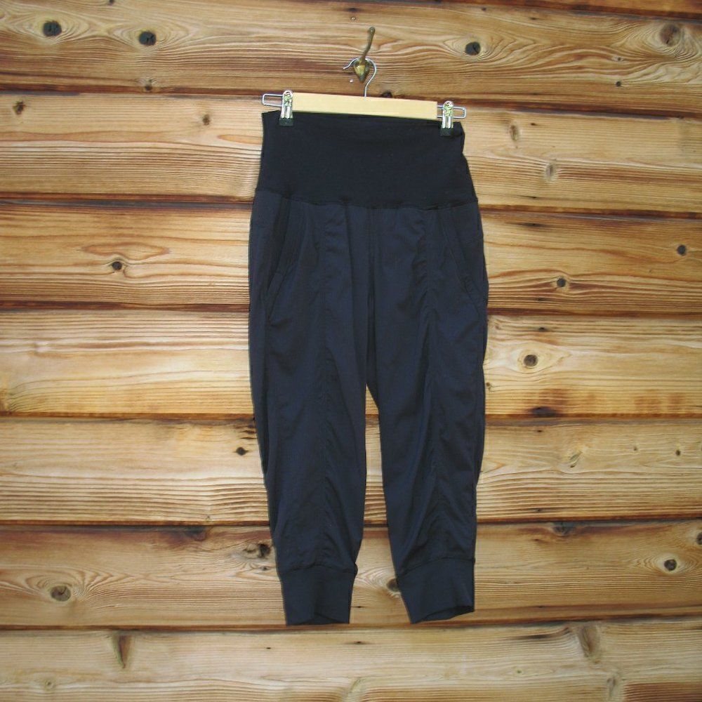 Lululemon In Flux Crop Pants Linerless Joggers Black - Picture 4 of 11